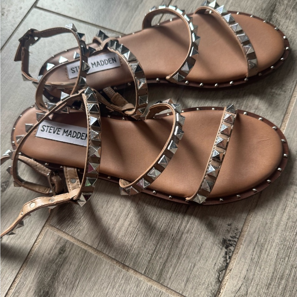 Steve Madden Brown Sandals with Silver Studs